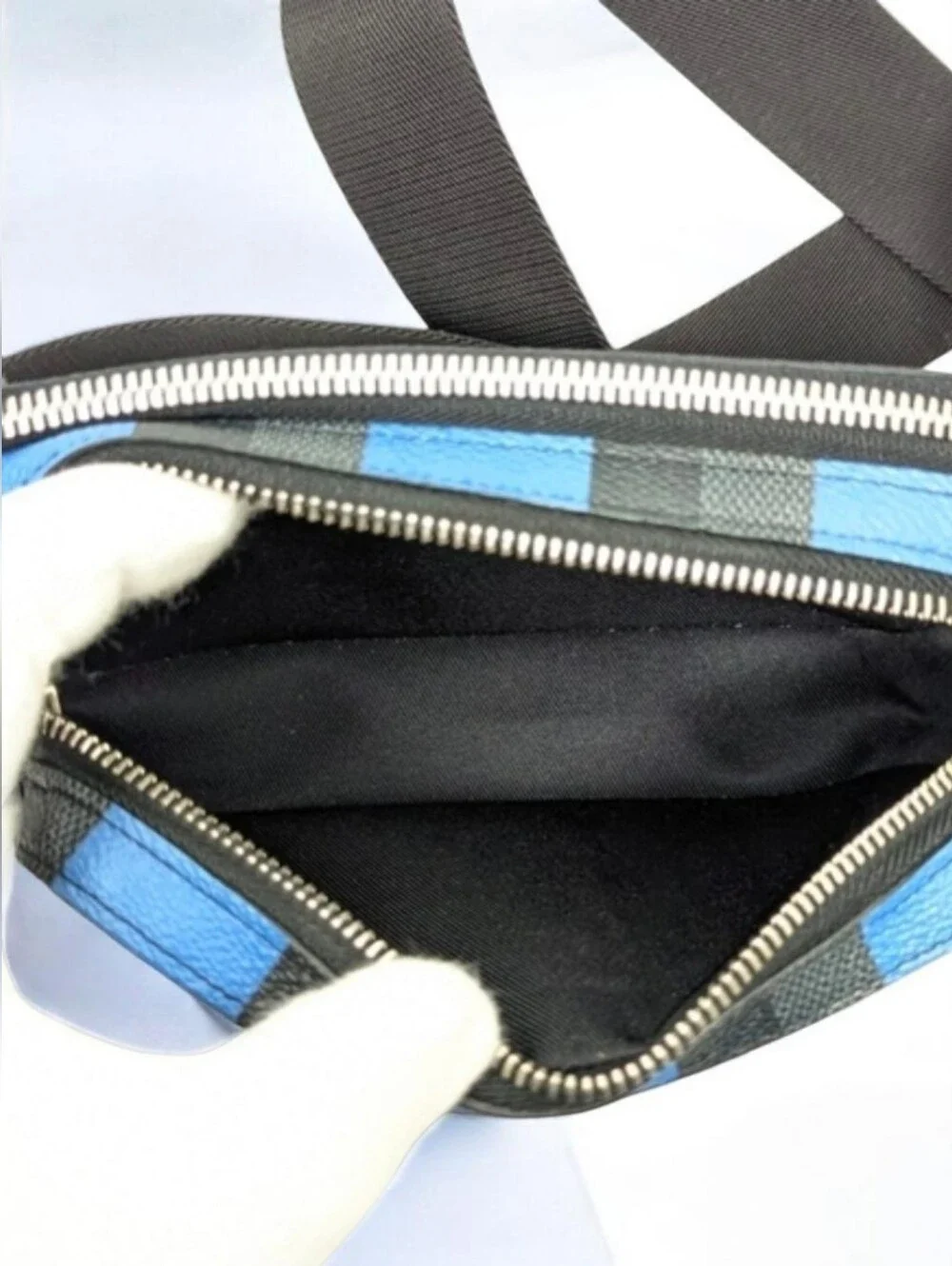 Louis Vuitton Alpha Wearable Wallet Giant Damier Cobalt Blue Indigo Leather